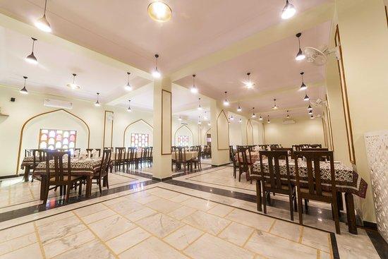 Raj Aangan Restaurant